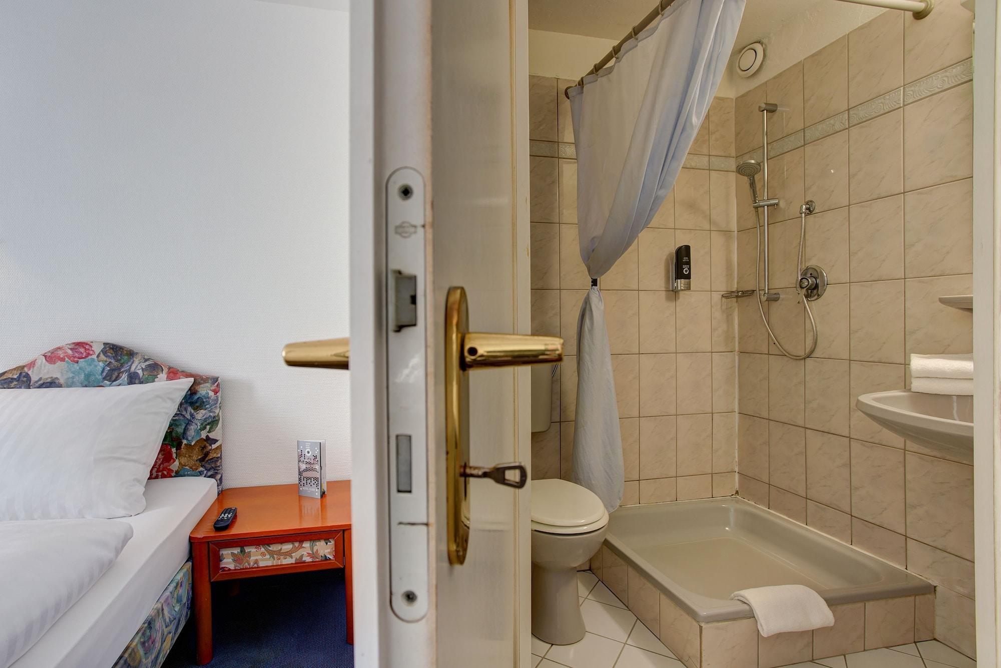 Hotel Centro Arde City, Trademark Collection By Wyndham Kolonia