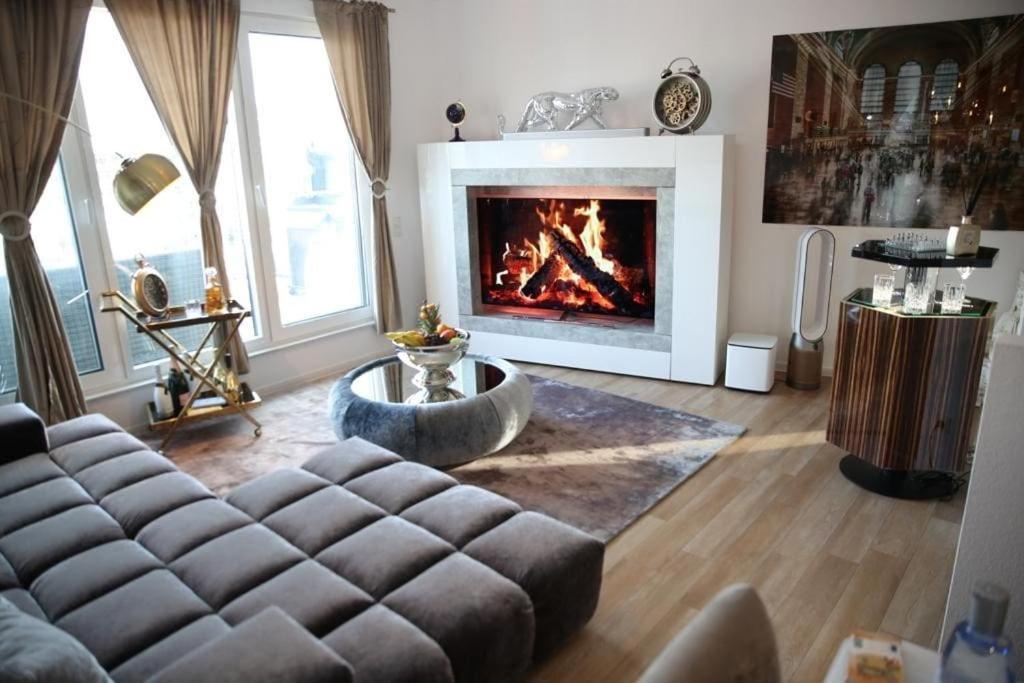 Royaldeluxe Penthouse By Kevany *