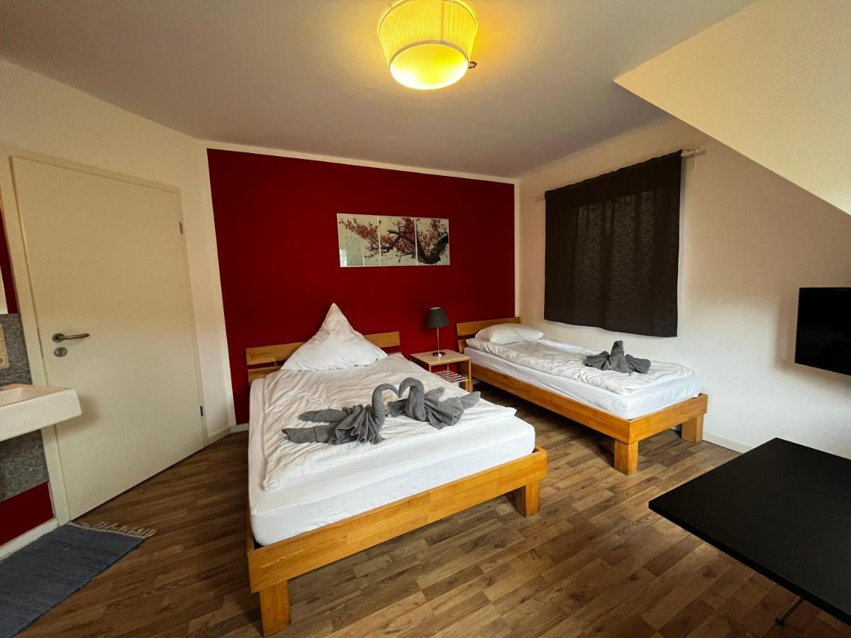 Hostel In Neusserstrasse Cologne