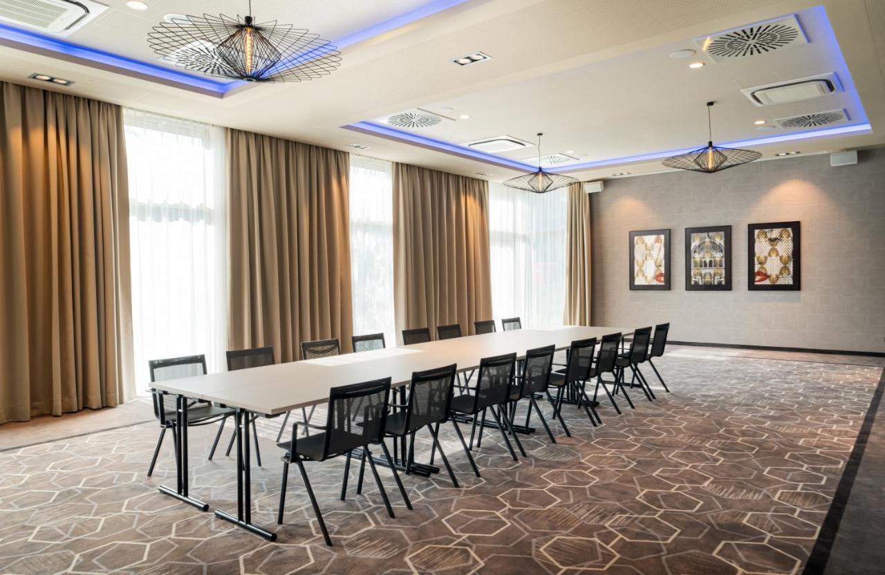Leonardo Royal Bonn Airport Hotel