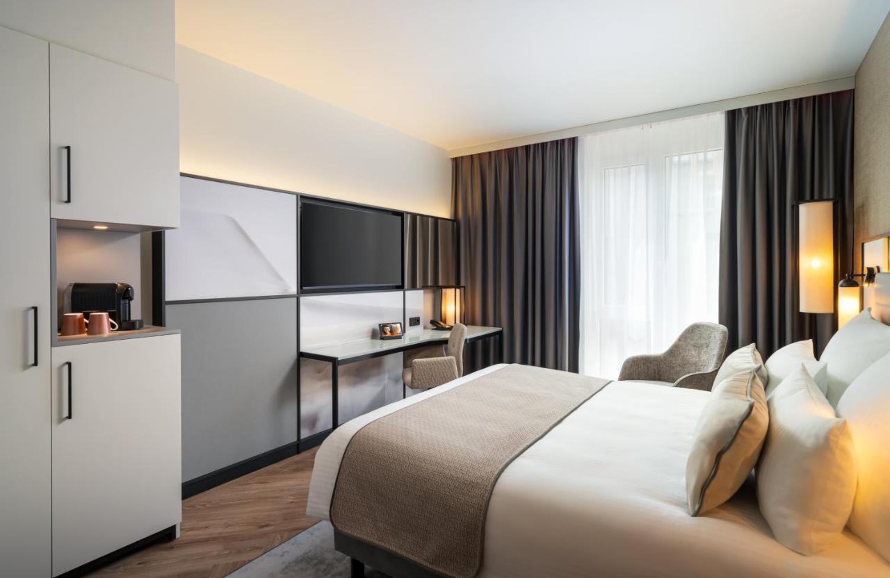 Hotel Leonardo Royal Bonn Airport 4*