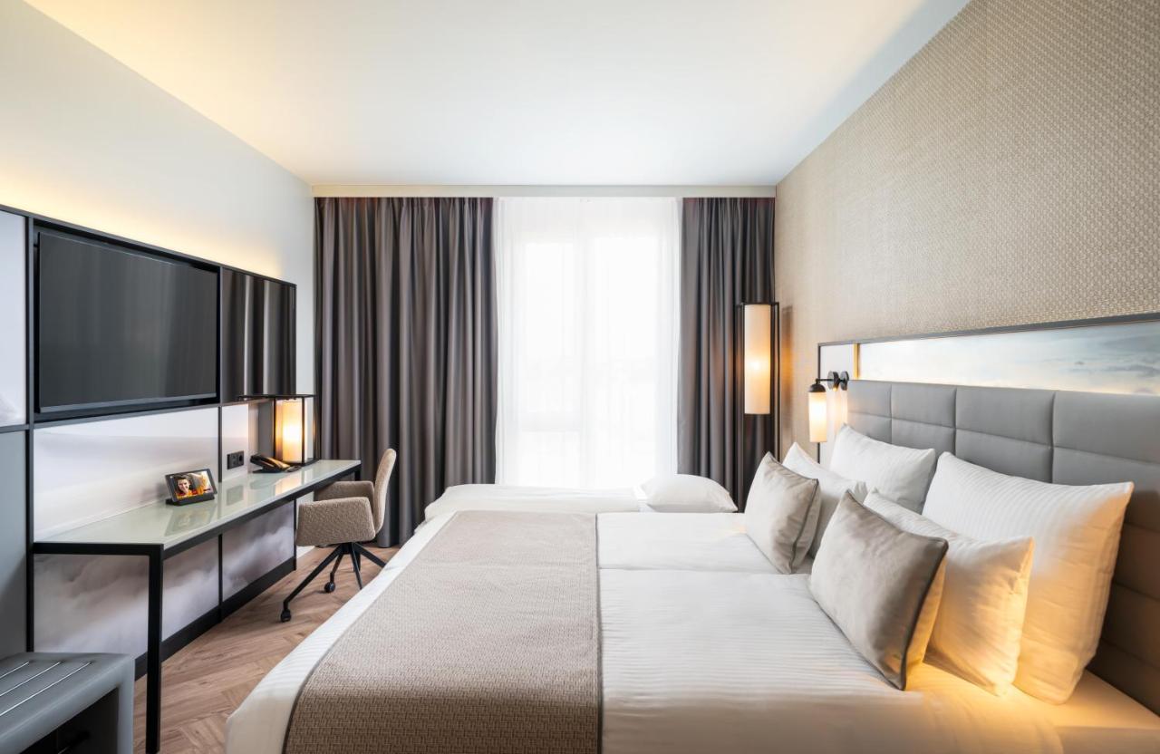 Hotel Leonardo Royal Bonn Airport