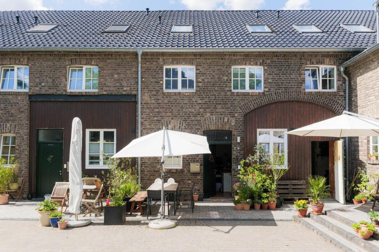 Spacious And Kids-friendly Modernized Farmhouse Near City Of Cologne