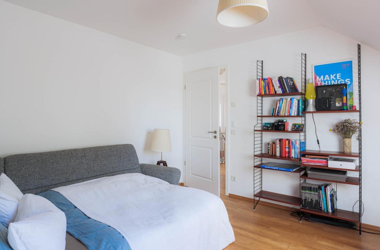 Spacious And Kids-friendly Modernized Farmhouse Near City Of Dom wakacyjny