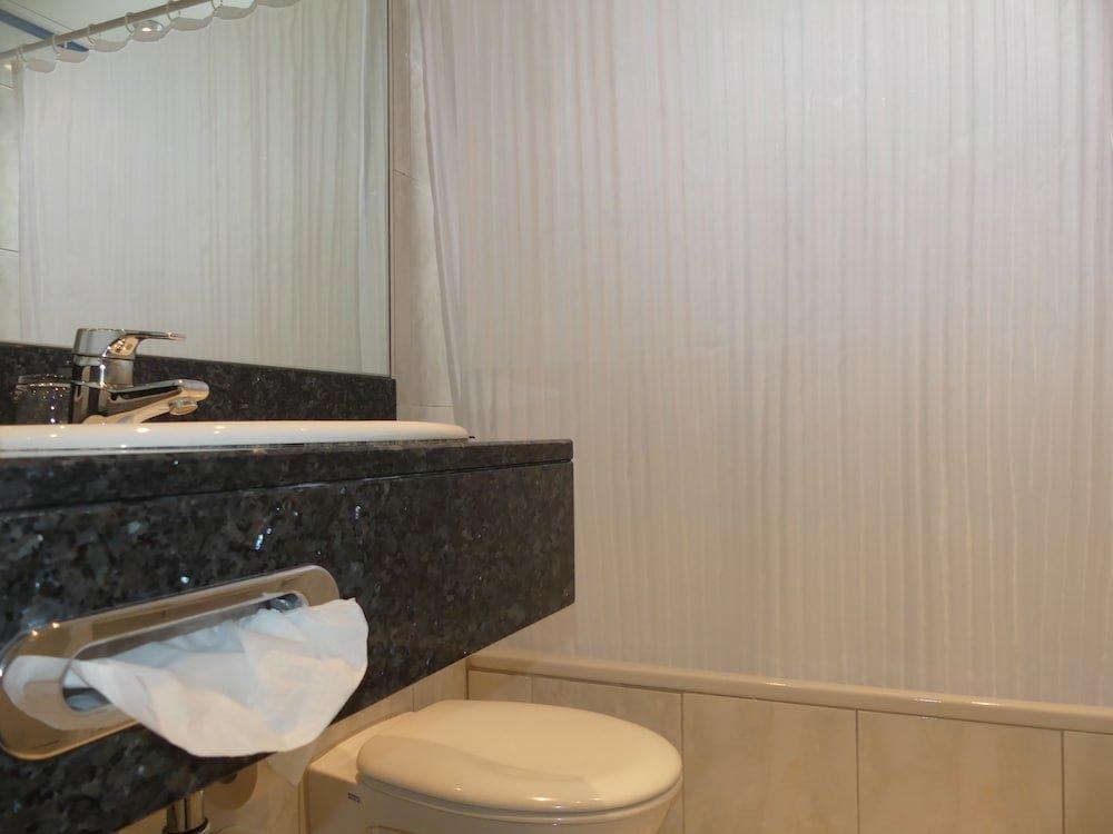 Appartel Am Dom Hotel 4*