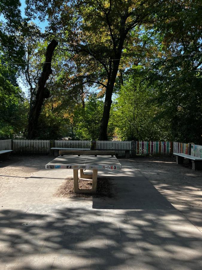 Volksgarten Mit Innenhof Apartment *