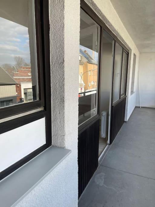 Apartamento In Niehl Am Rhein Colónia