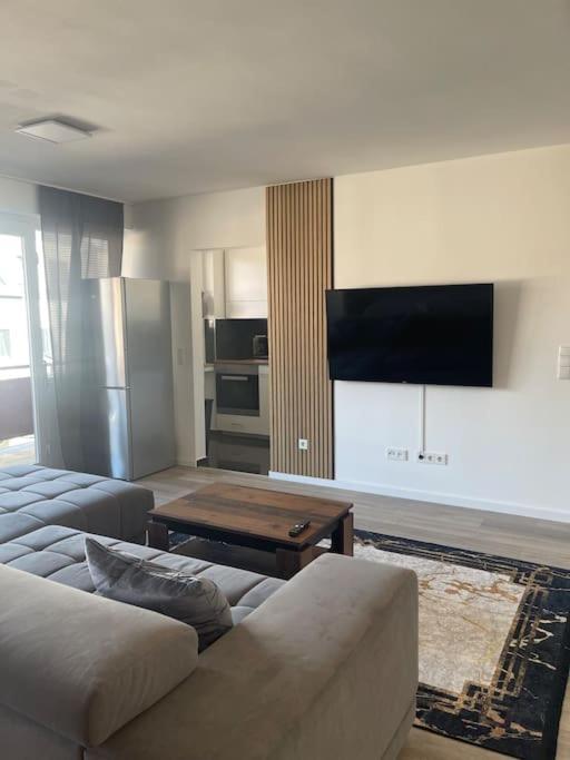 Apartamento In Niehl Am Rhein *