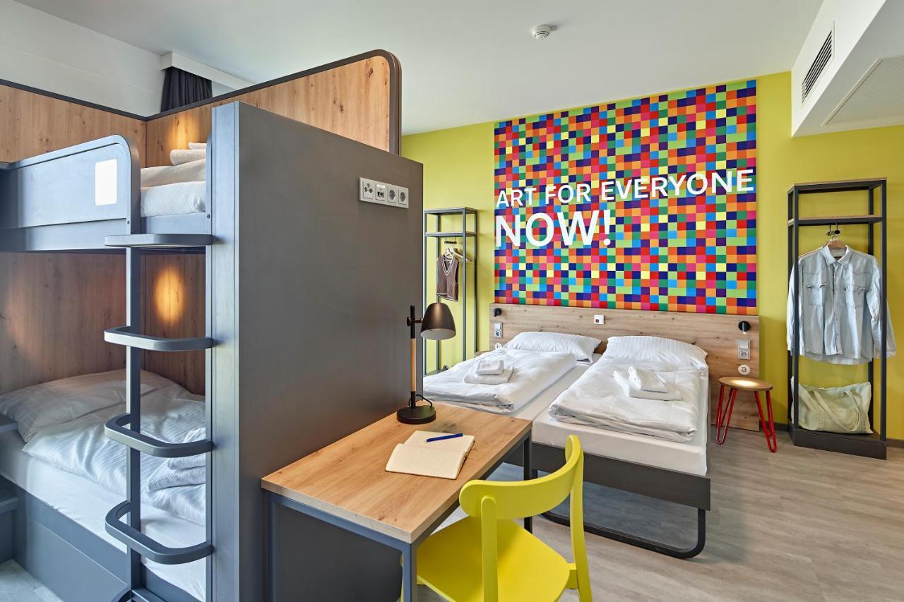 Meininger West Hotel Cologne