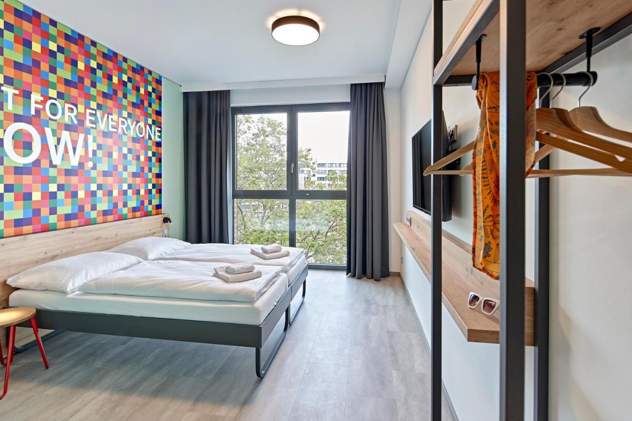 Hotel Meininger West *
