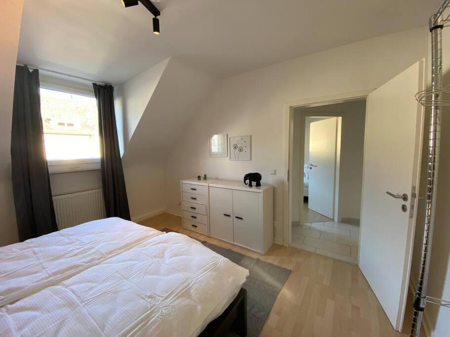 Apartamento Ruhiges Dg - 6 P. - Urban - Oepnv