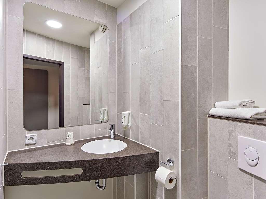 Koeln-west Hotel 2*