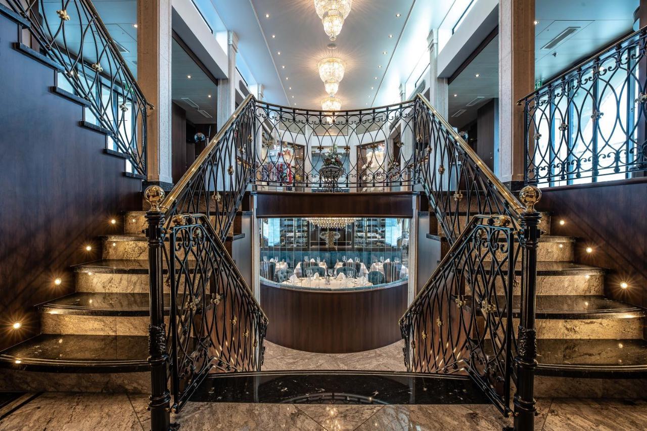 Viva Riverside 4 Hotel