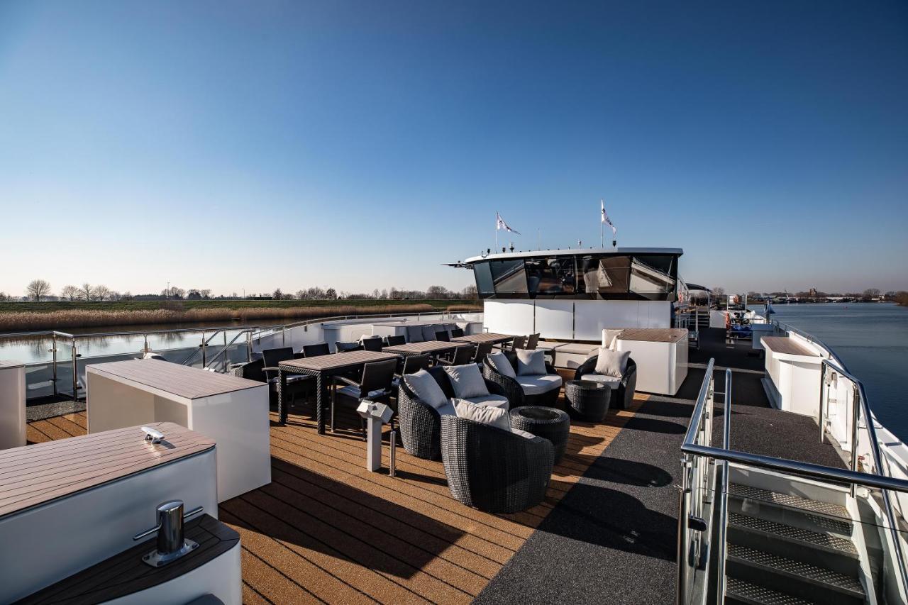 Viva Riverside 4 Hotel 4*