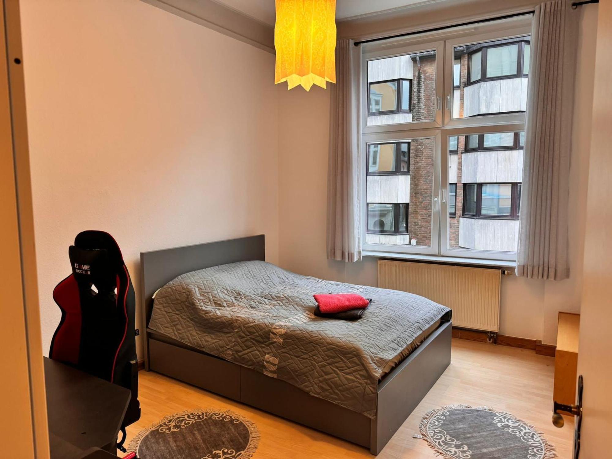 3-room In Centre
