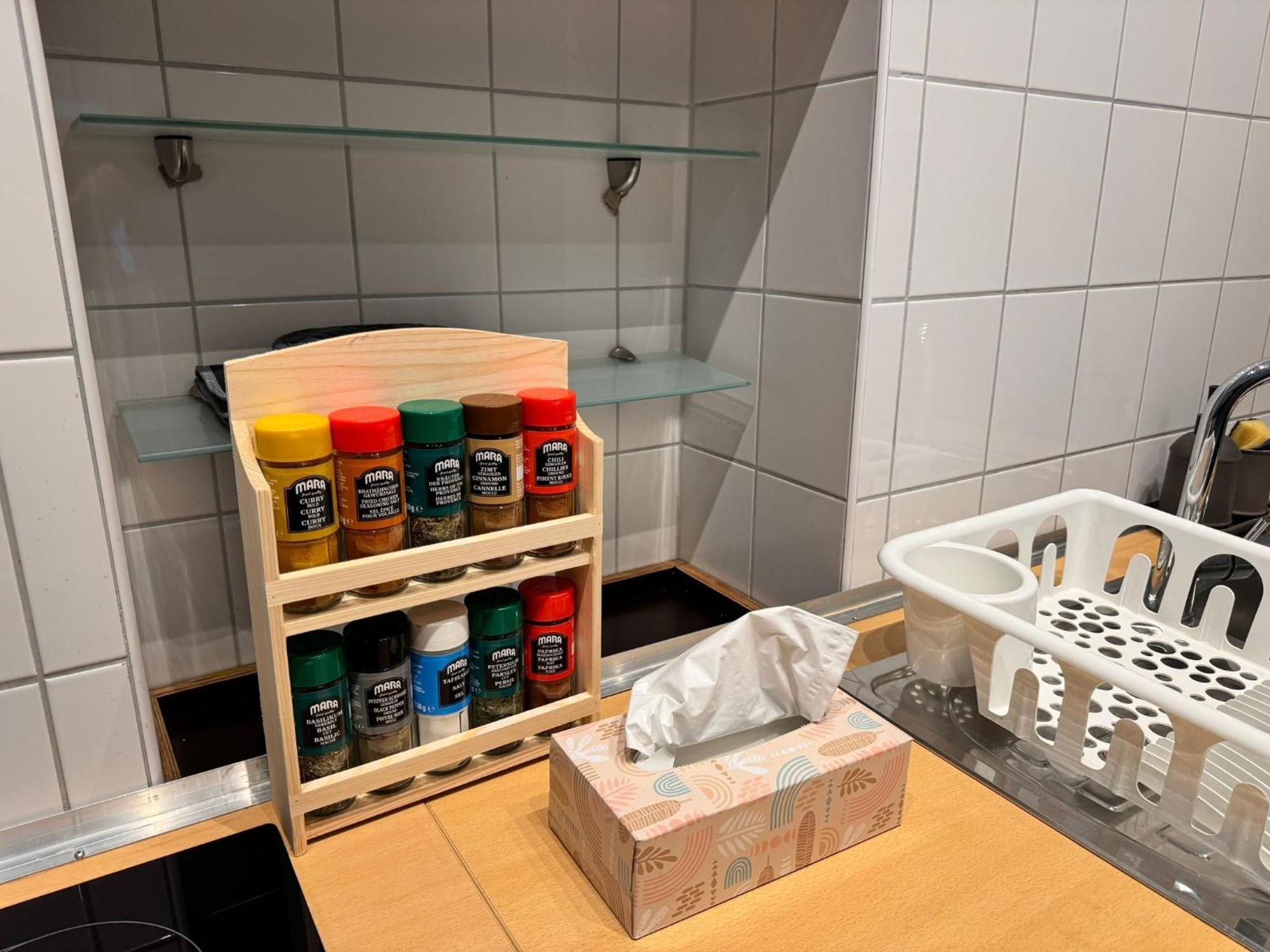 3-room In Centre *