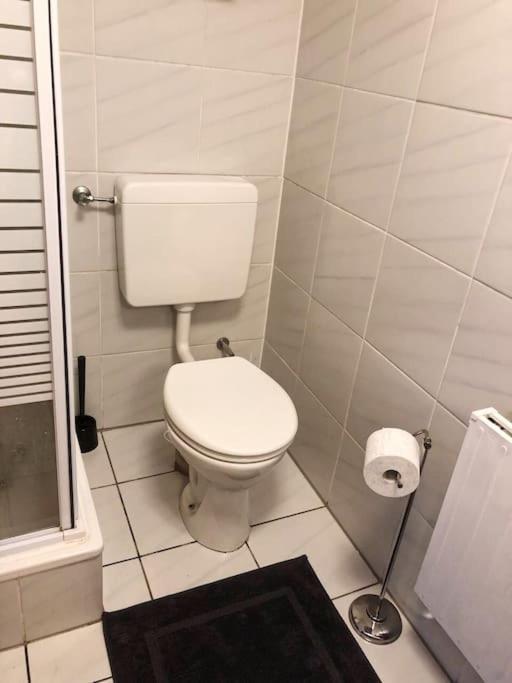Apartment Charmante Gartenwohnung Mit Privatem Grossen Garten