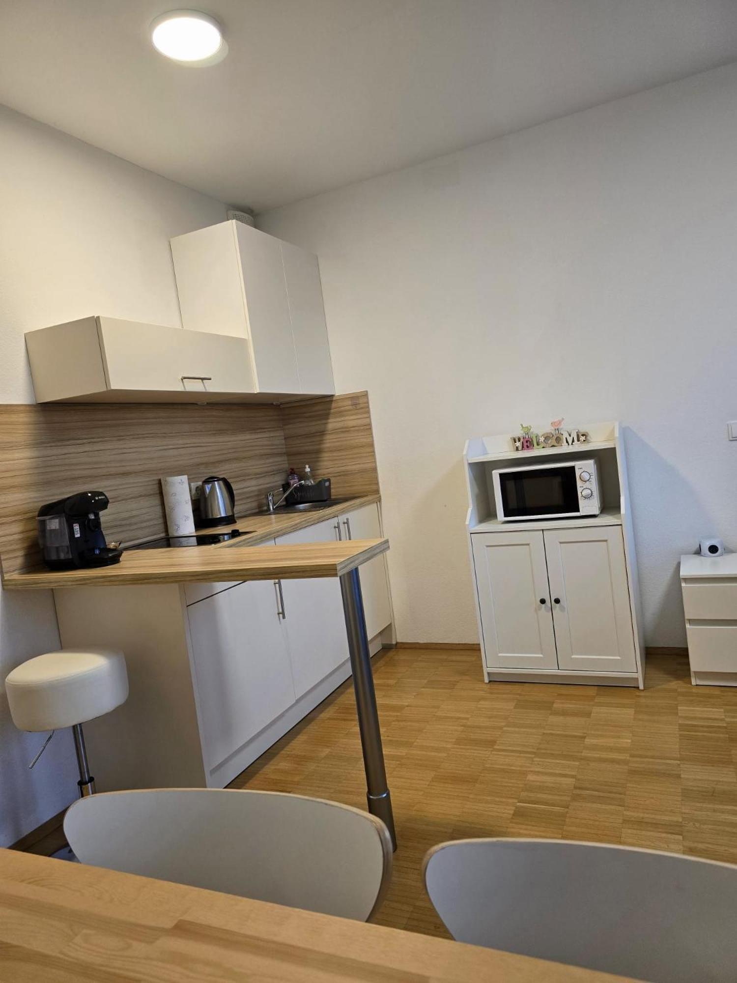 Ferienwohnung Koeln Apartment *