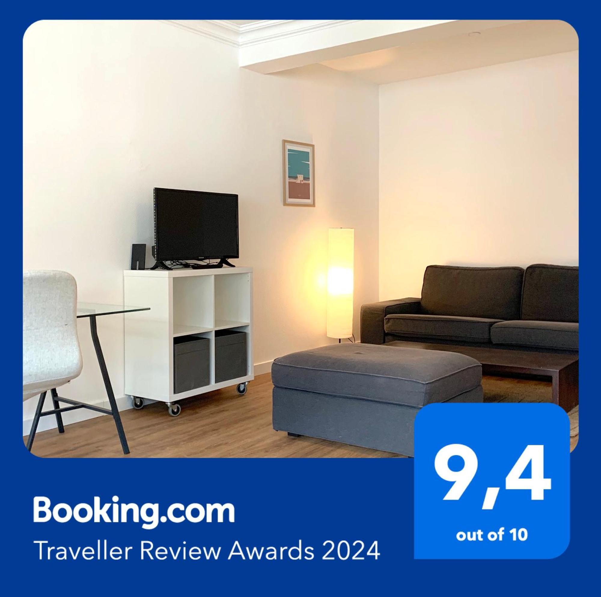 Schoene 3-zimmer-wohnung In Koeln-brueck Mit Eigenem Parkplatz Apartment