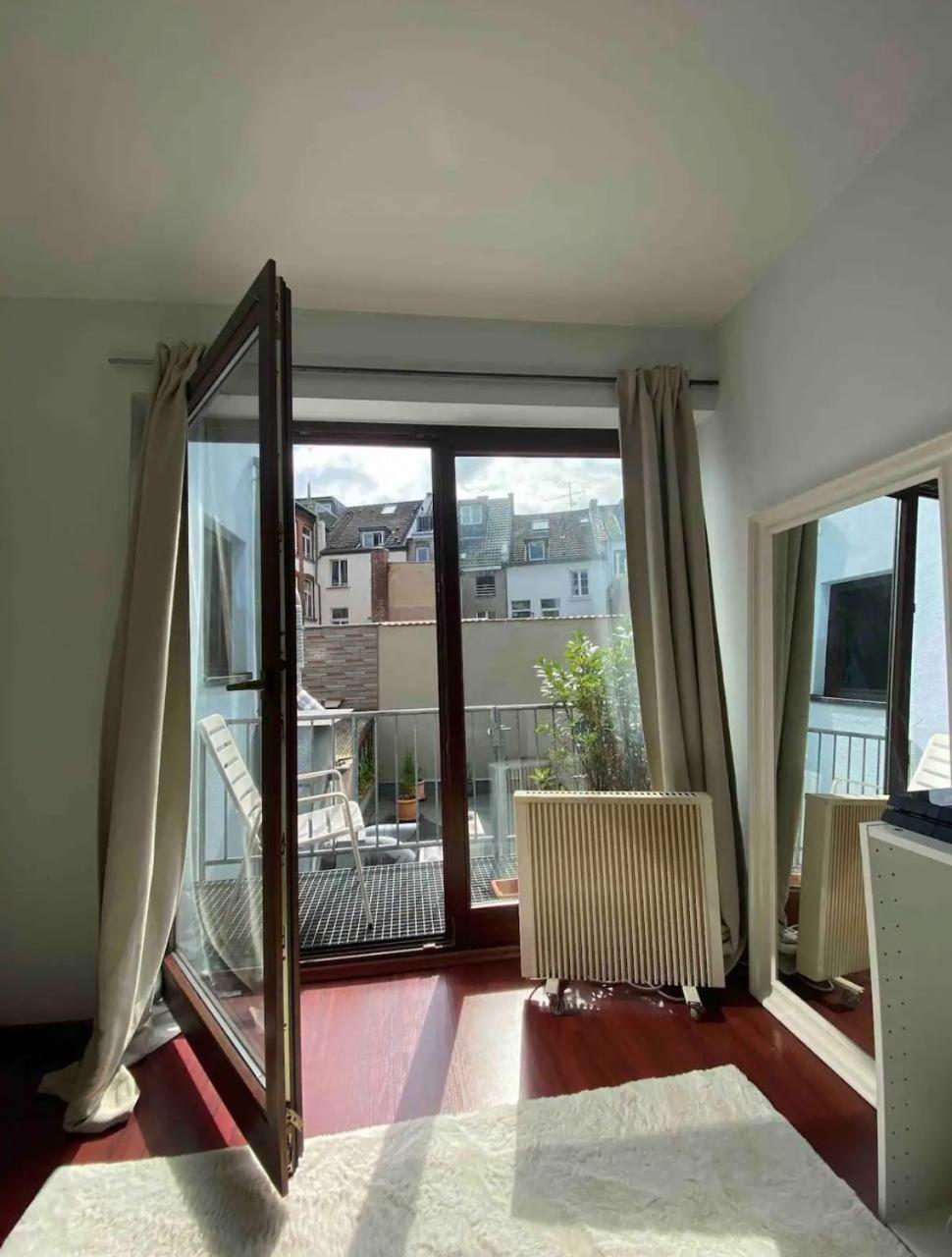 Friesenwall Apartment