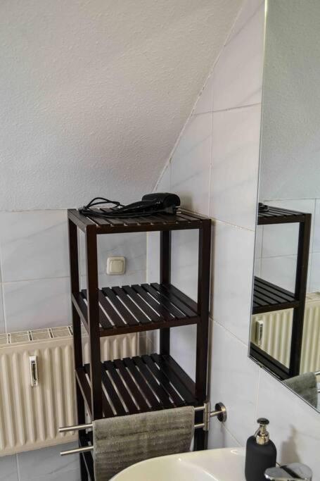 Schoene Dachgeschosswohnung Nahe * Cologne