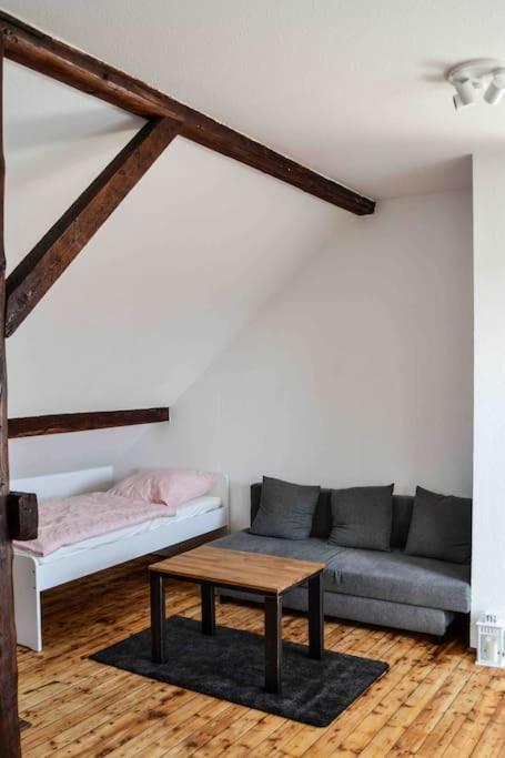 Apartment Schoene Dachgeschosswohnung Nahe