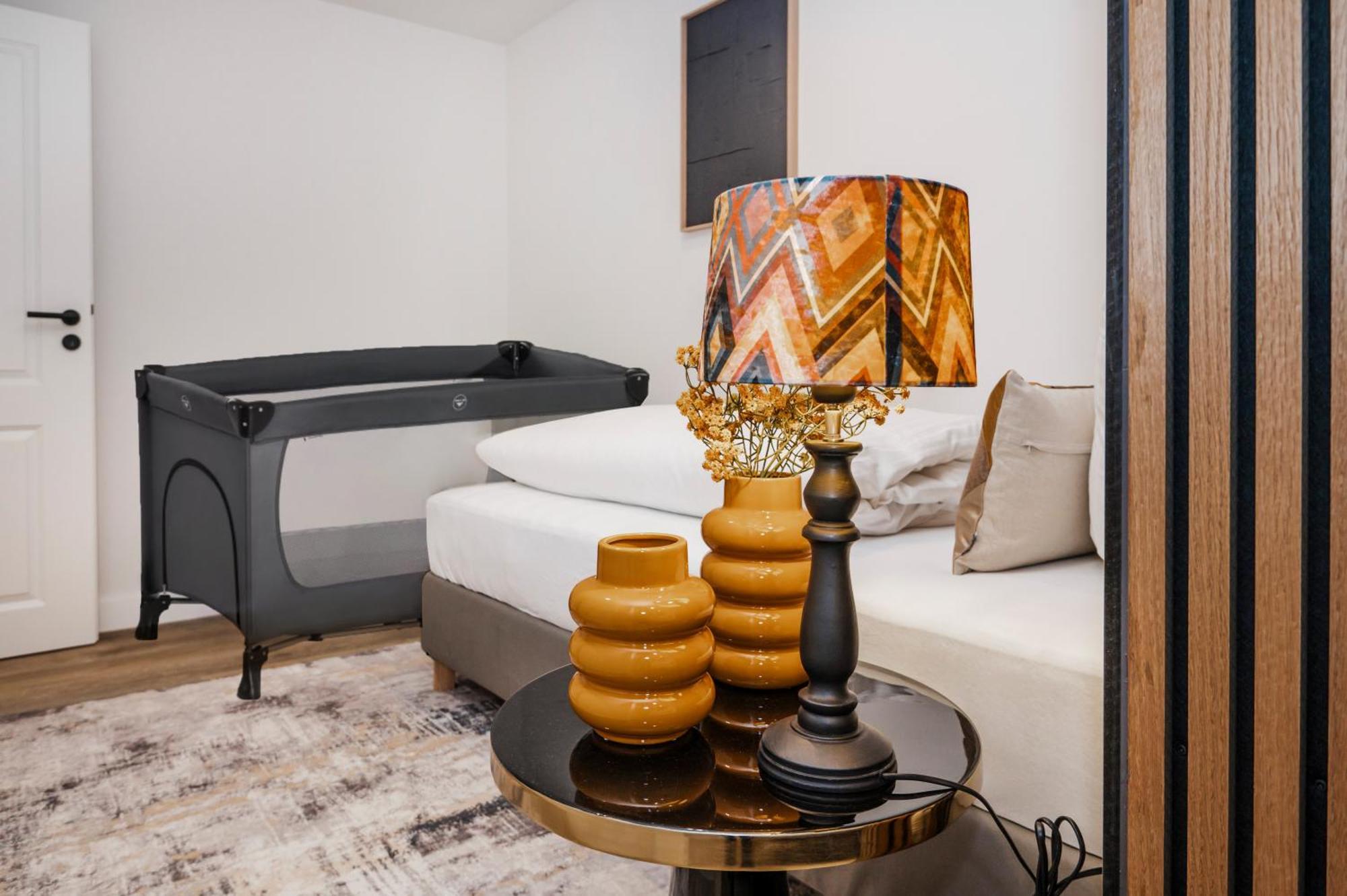 S331 - Luxurious Two Bedroom Duplex In * Cologne