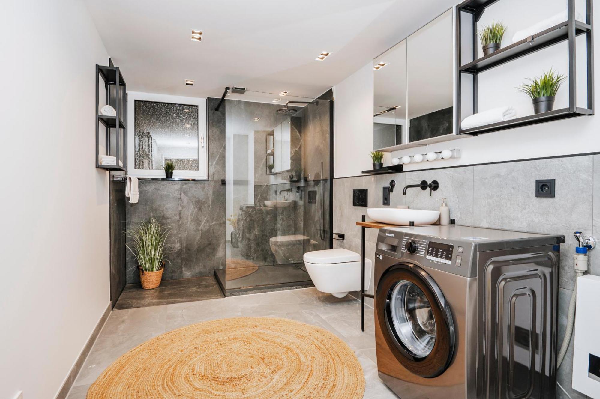 Apartment S331 - Luxurious Two Bedroom Duplex In