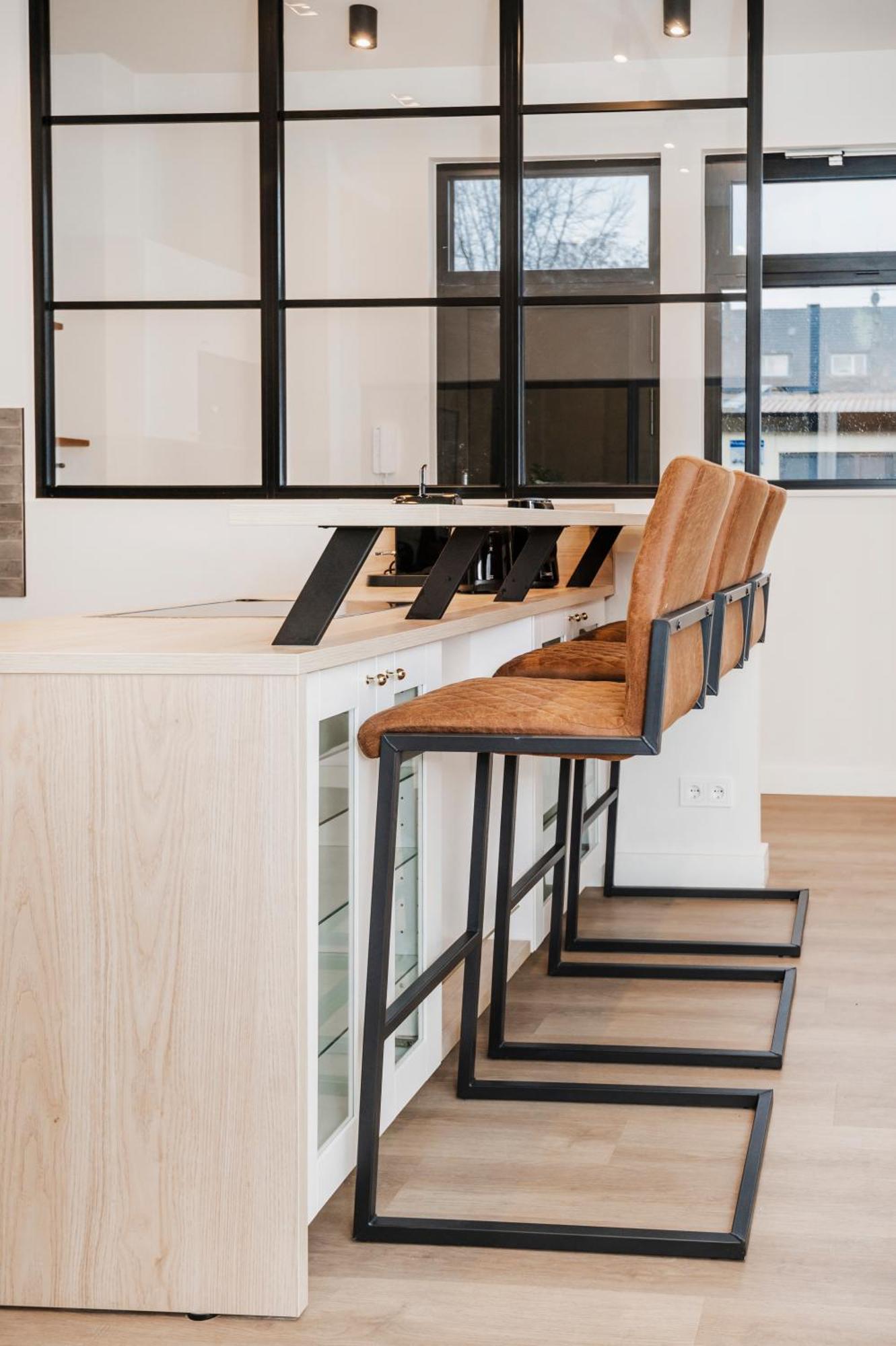 S331 - Luxurious Two Bedroom Duplex In