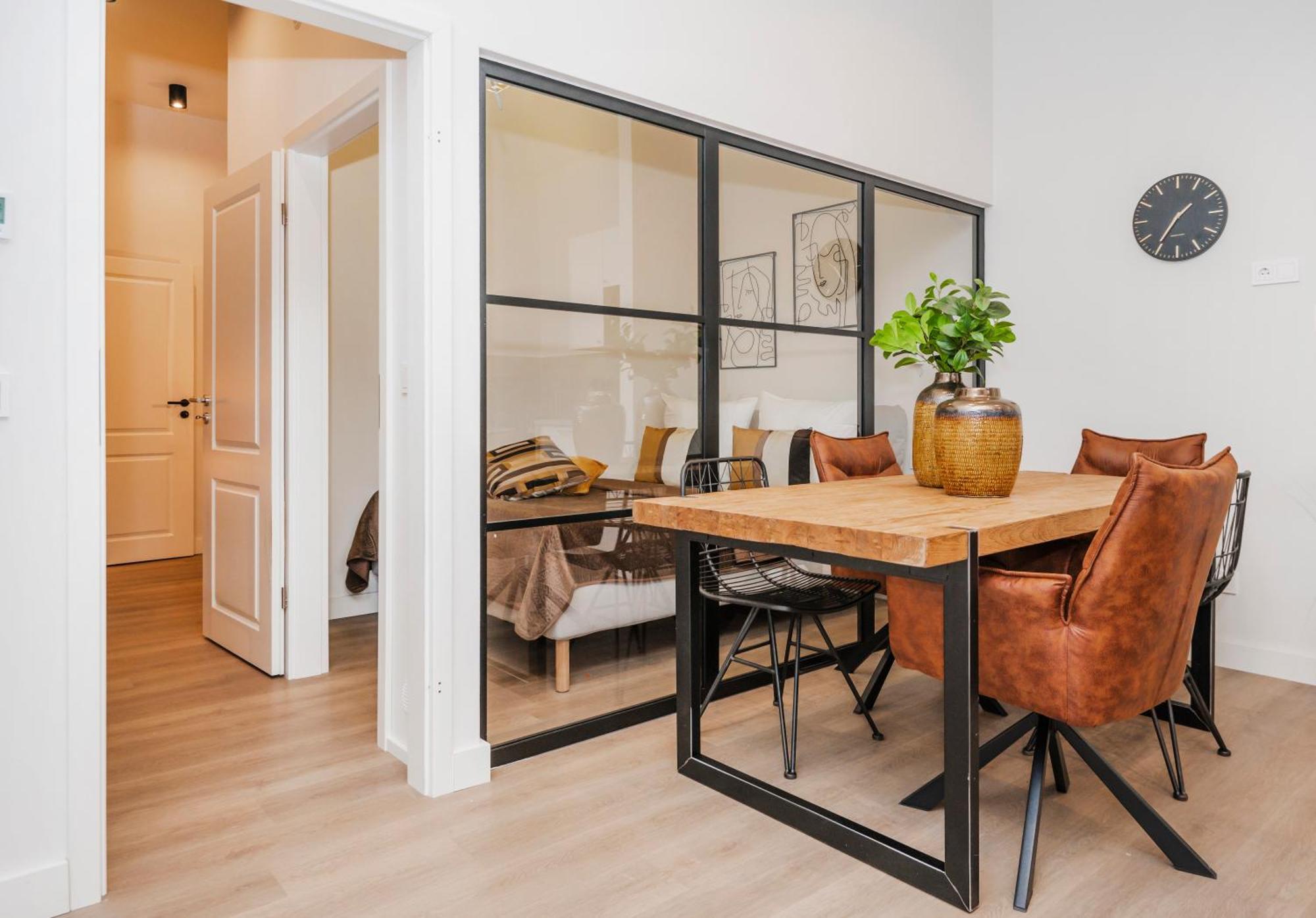 Apartment S331 - Luxurious Two Bedroom Duplex In