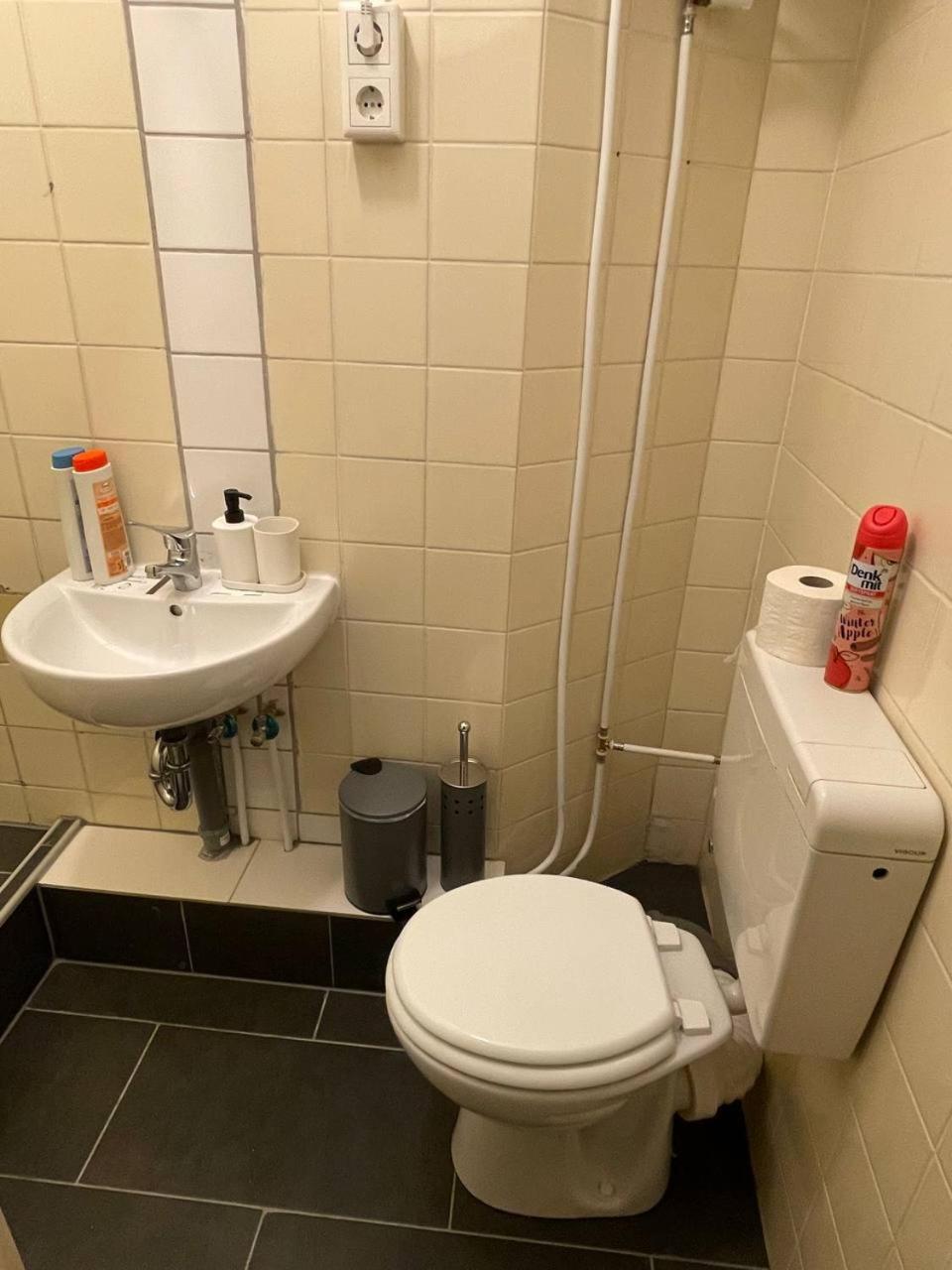 Apartment Shared At Heumarkt, City Center Cologne