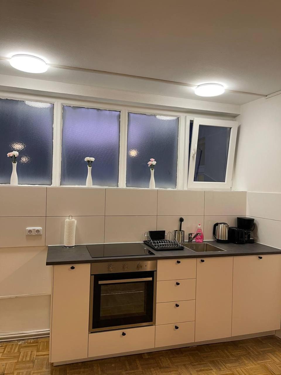 Apartment Shared At Heumarkt, City Center *