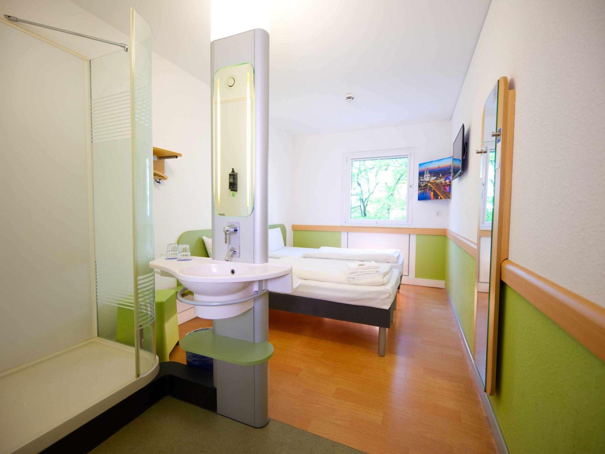 Ibis Budget Koeln Messe 2*