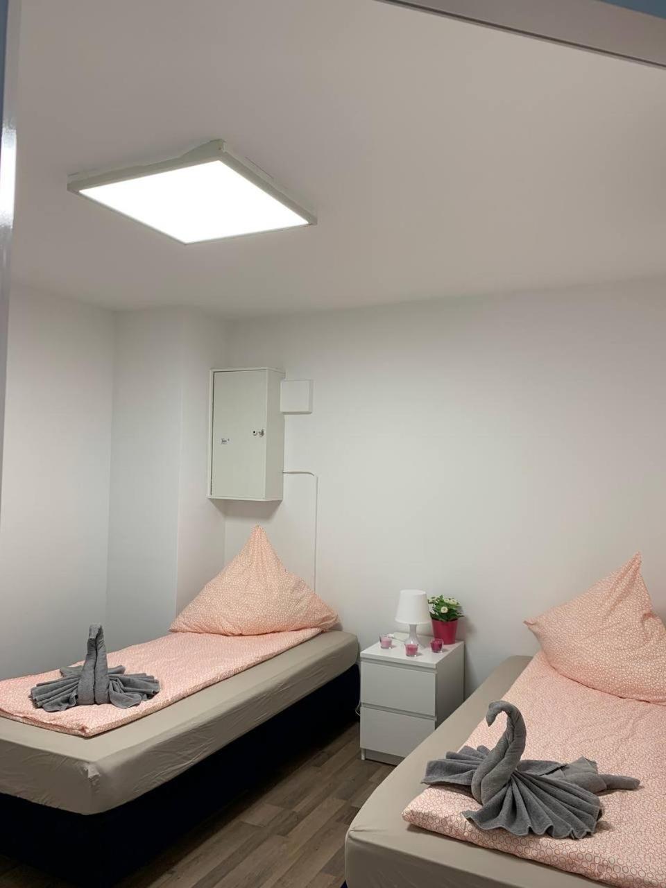 Central Private In Popular Neighborhood! Colónia