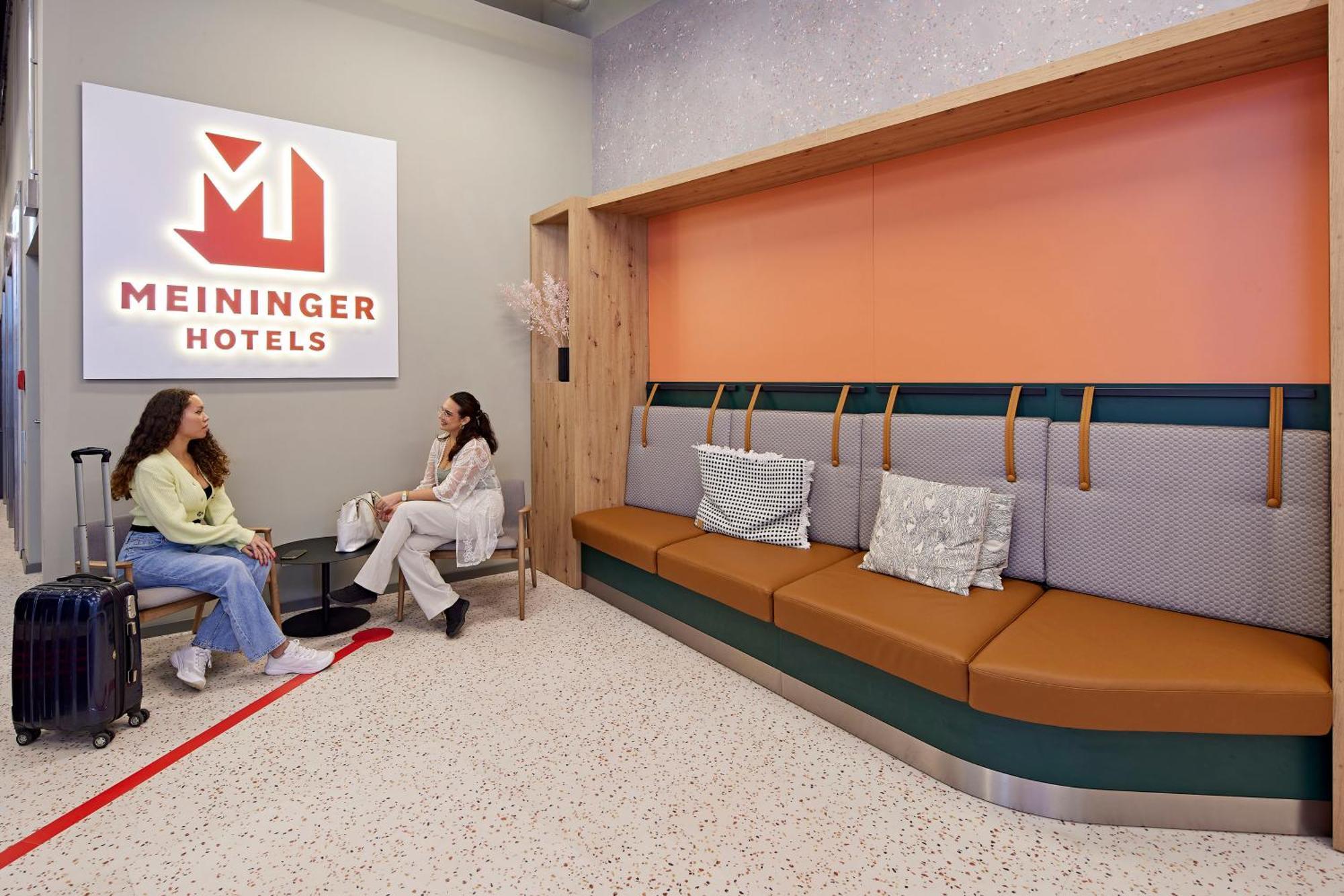 Meininger West * Cologne