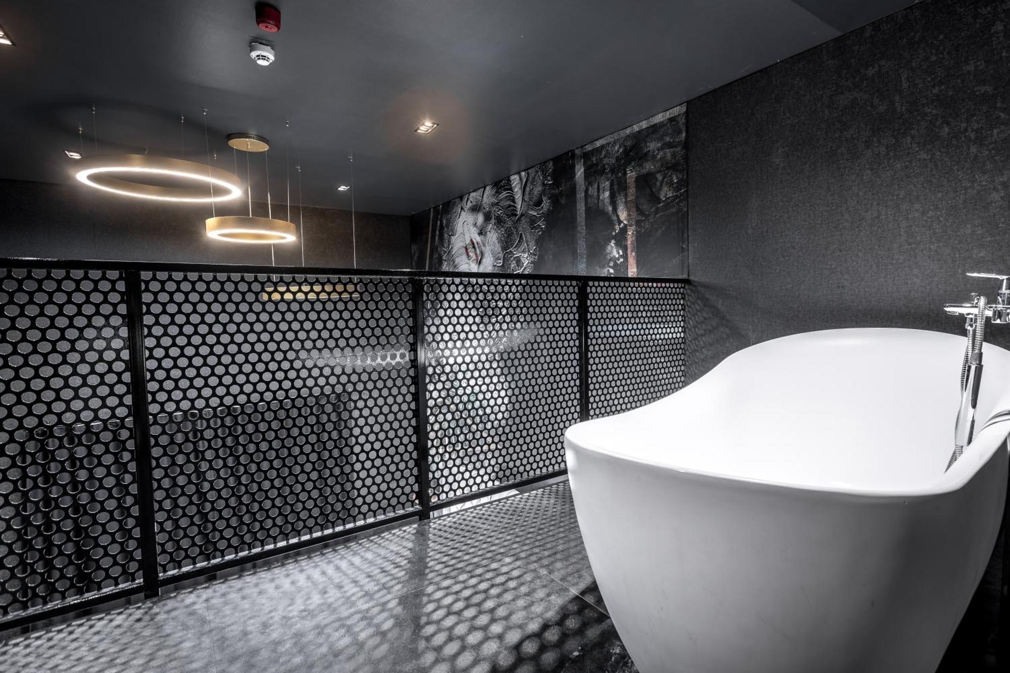 Black Koeln Hotel