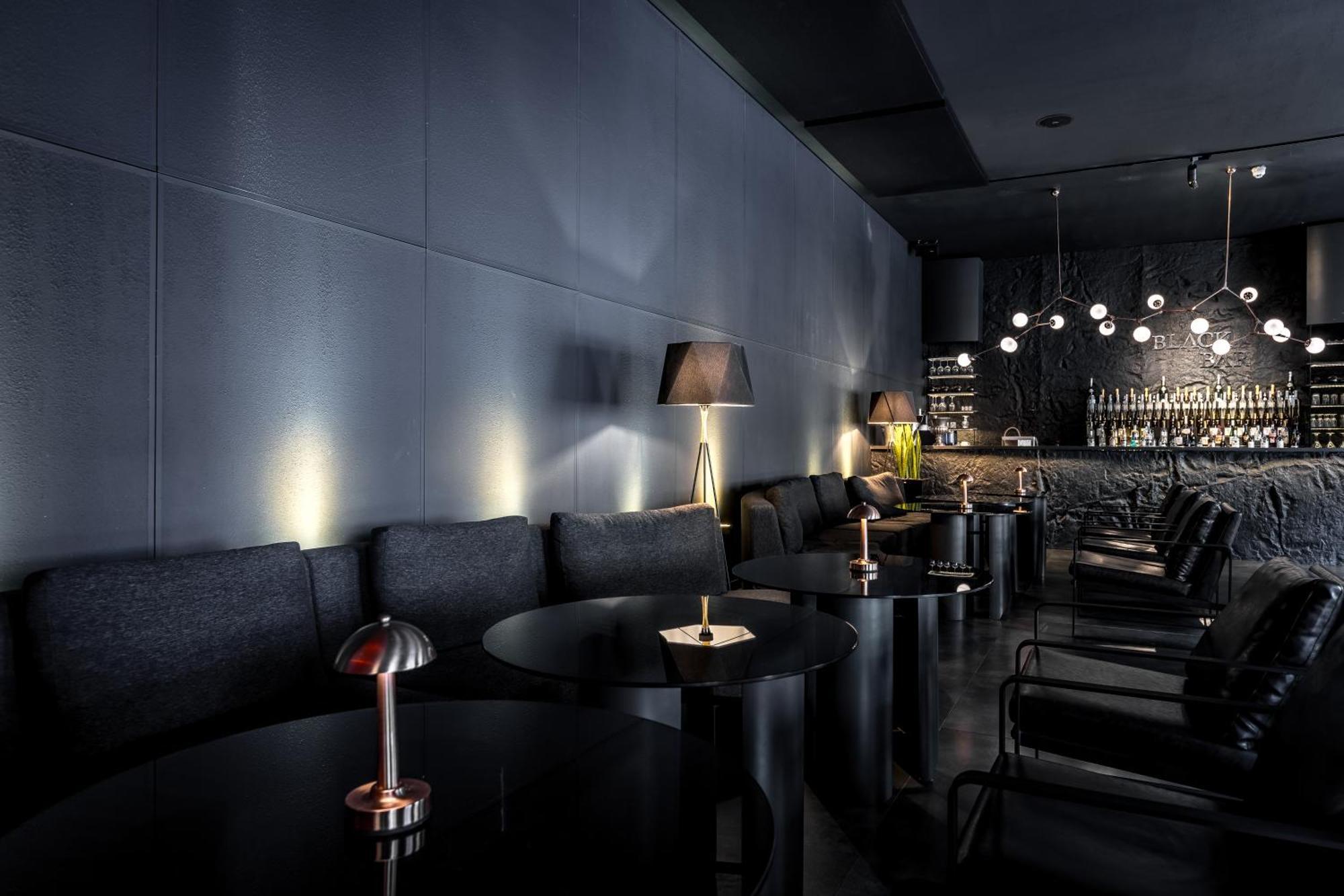 Black Koeln 4* Colonia