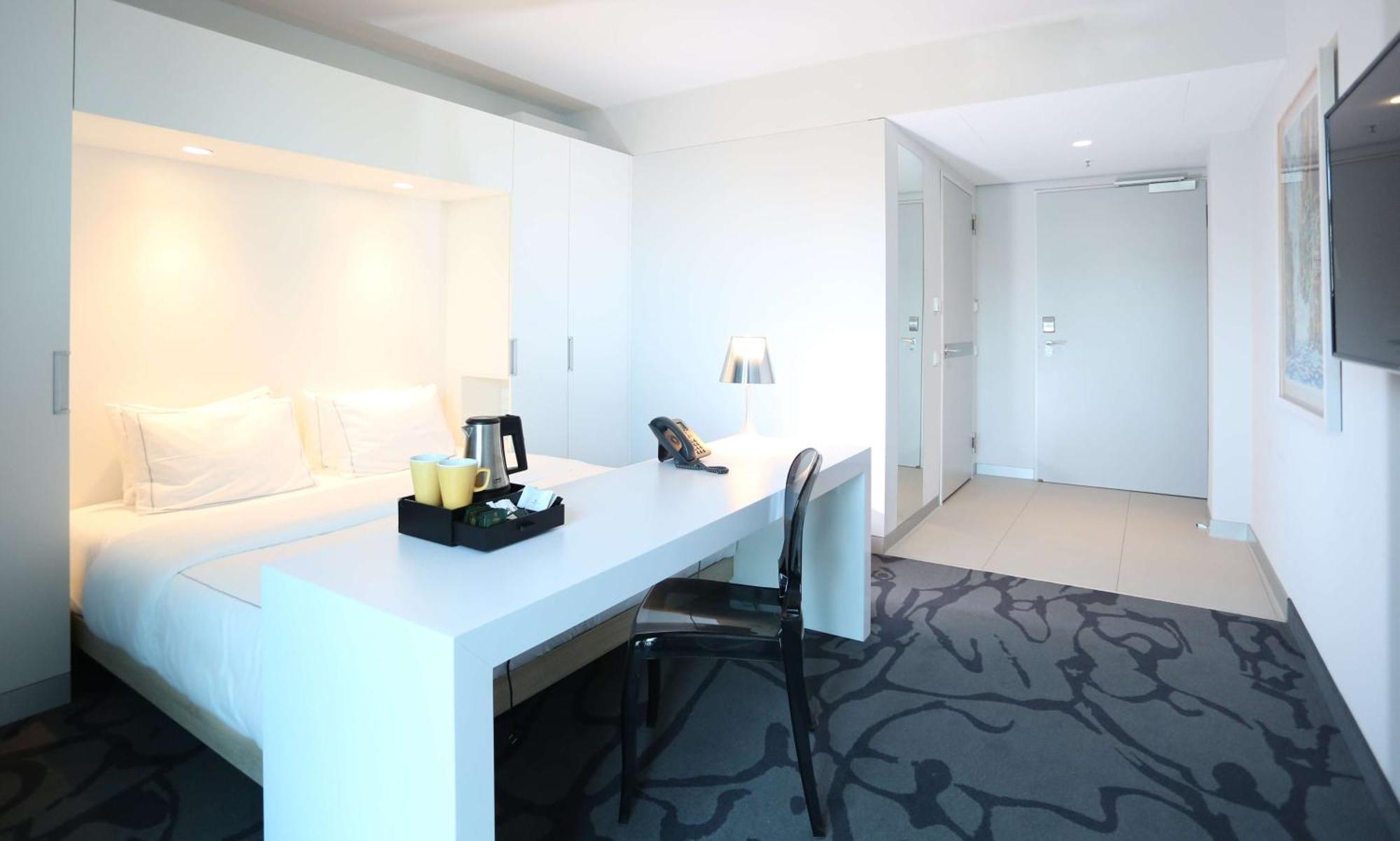 Art'otel Cologne, Powered By Radisson Hotel Cologne
