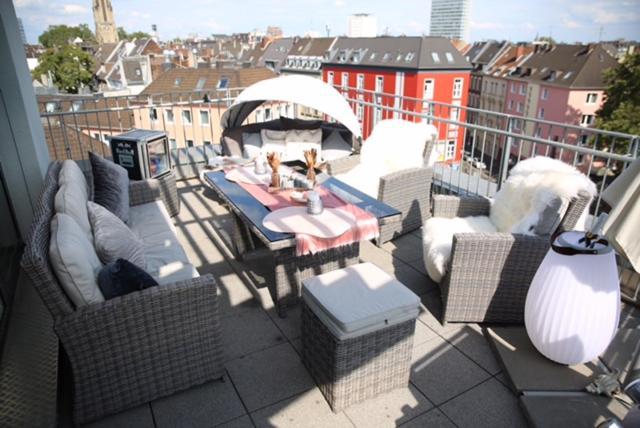 Royaldeluxe Penthouse By Kevany * Cologne
