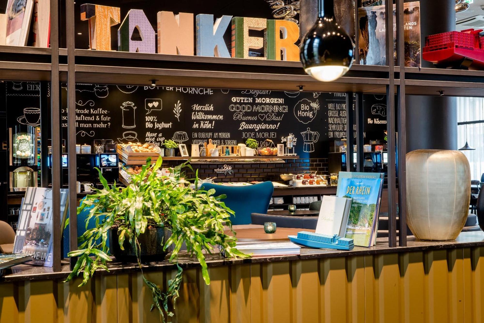 Hotel One Koeln-waidmarkt 3*