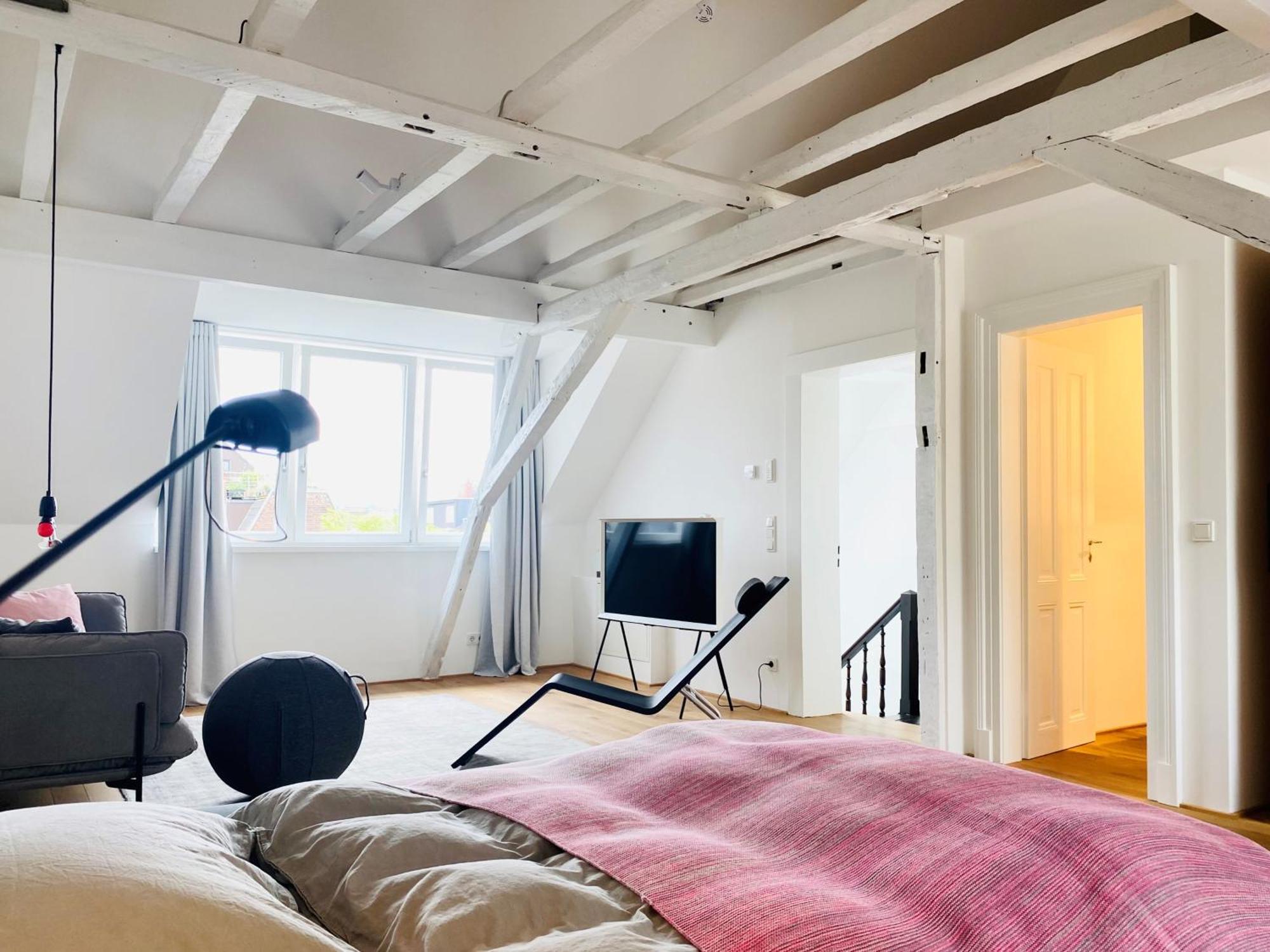 Zehuus Mit Domblick Und Dachterrasse