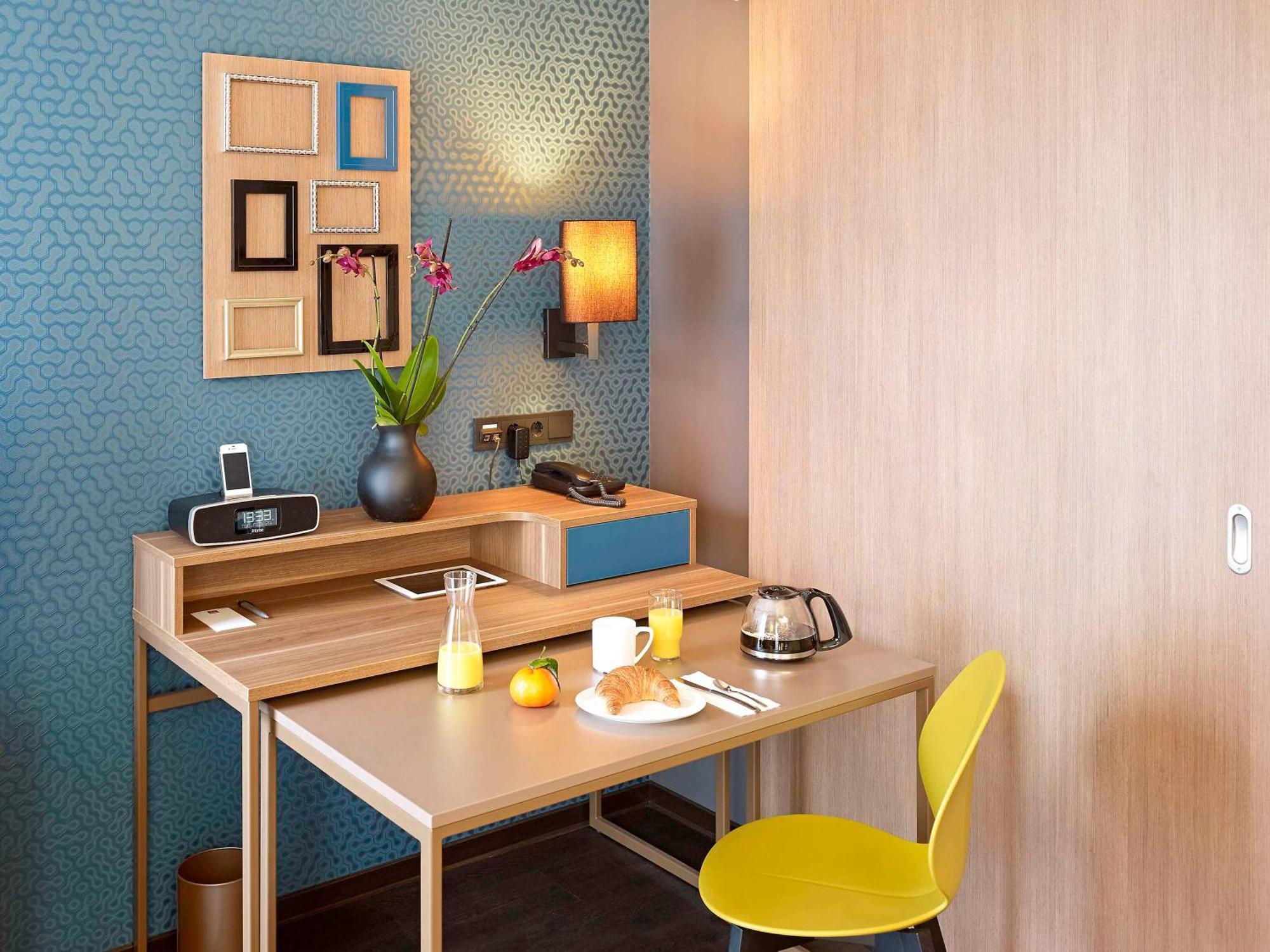 Adagio Aparthotel 4*