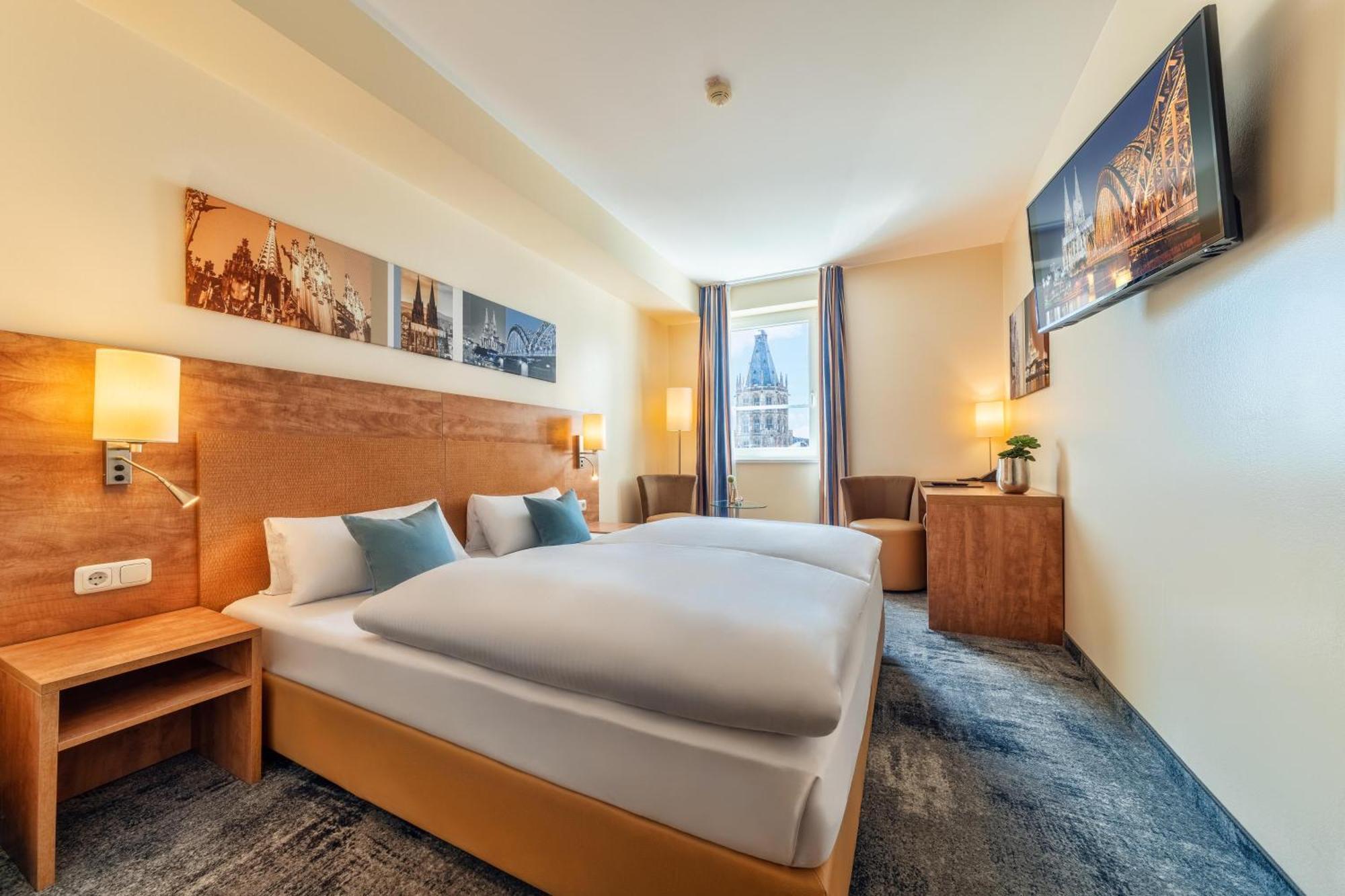 Cityclass Am Dom 4*