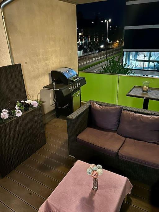 Luxurioese Mit Sauna Und Whirlpool Köln