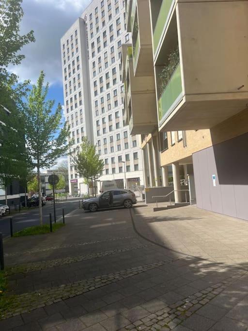 Luxurioese Mit Sauna Und Whirlpool Apartment Köln