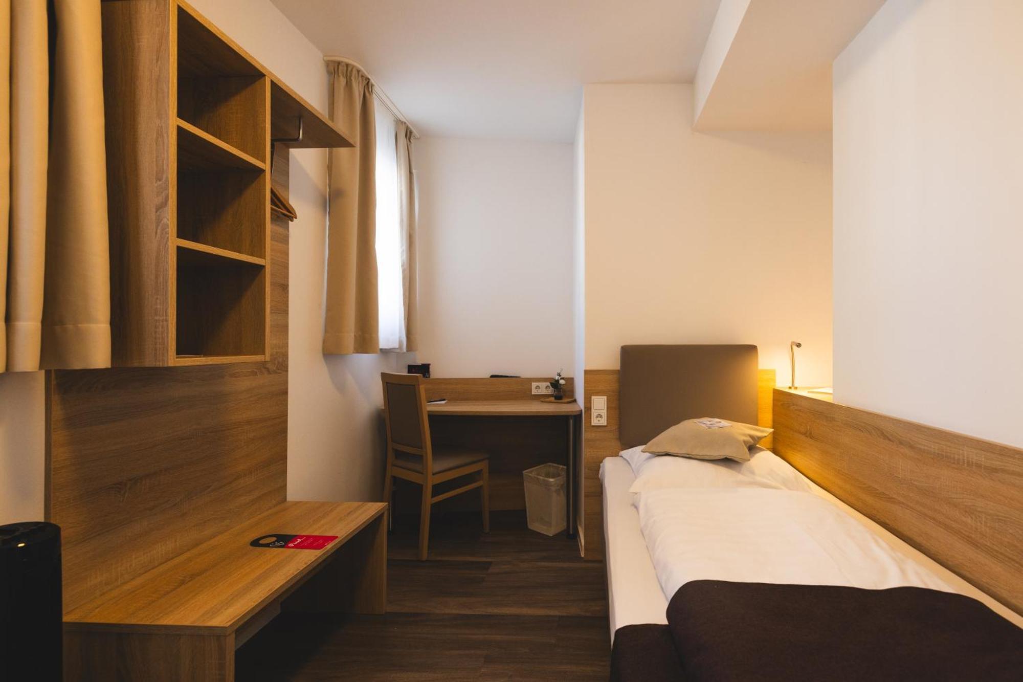 2020 Hotel 4*