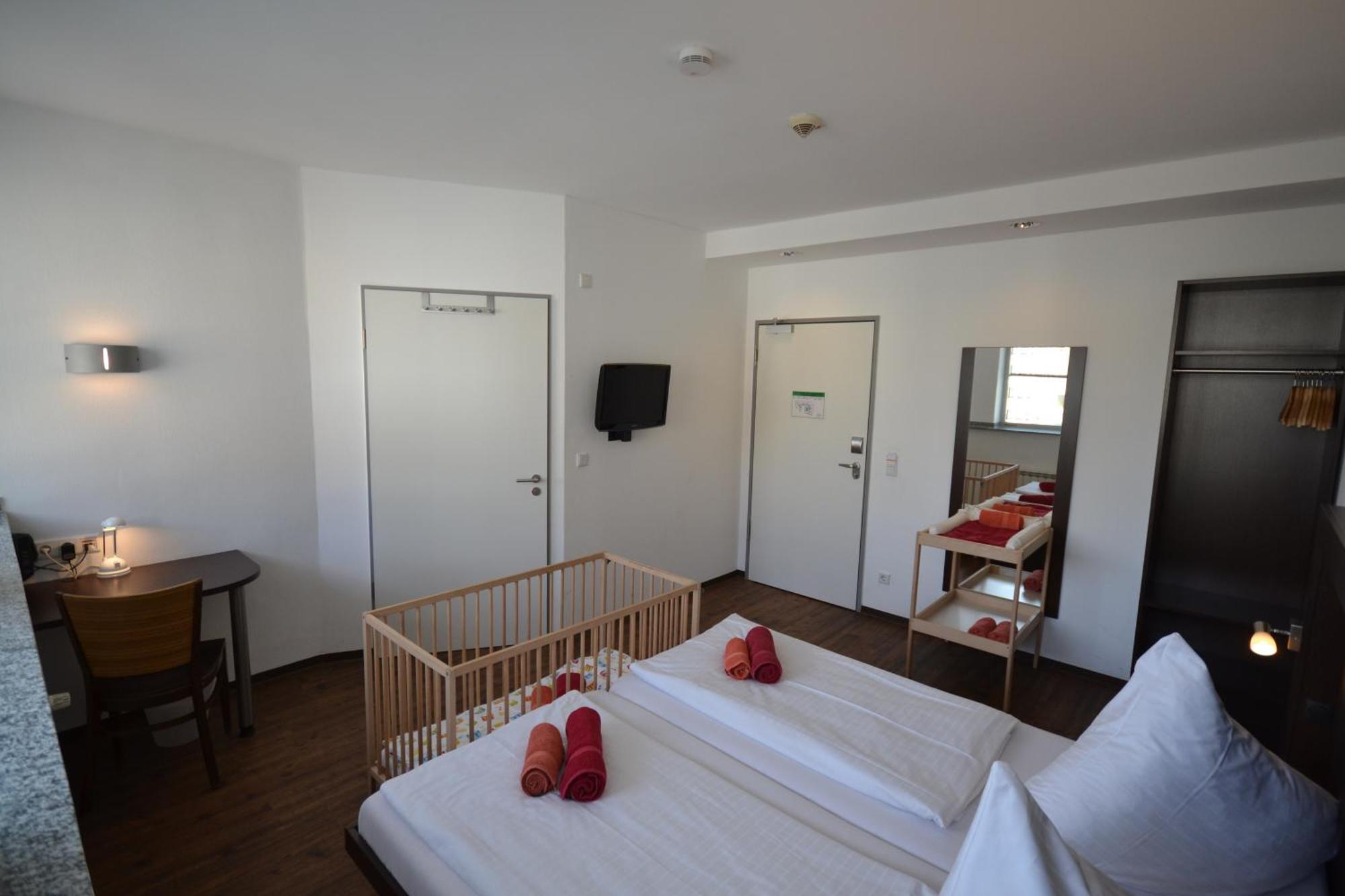 Hostel Koeln 2*