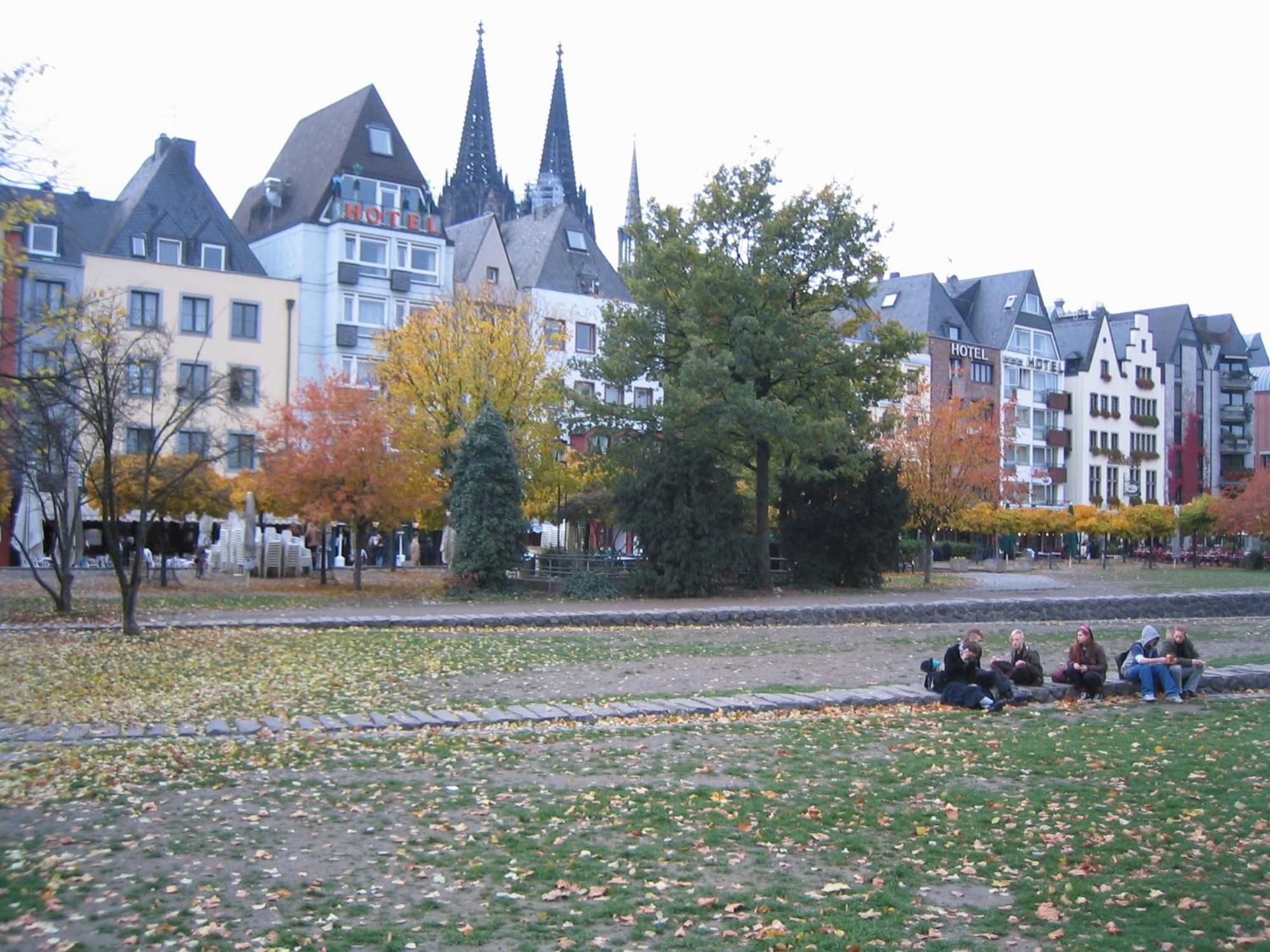 Hotel Romerhafen 3*