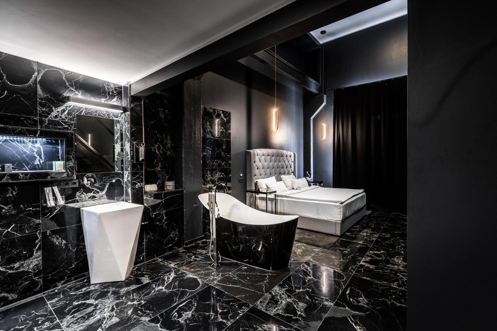Black Koeln Hotel