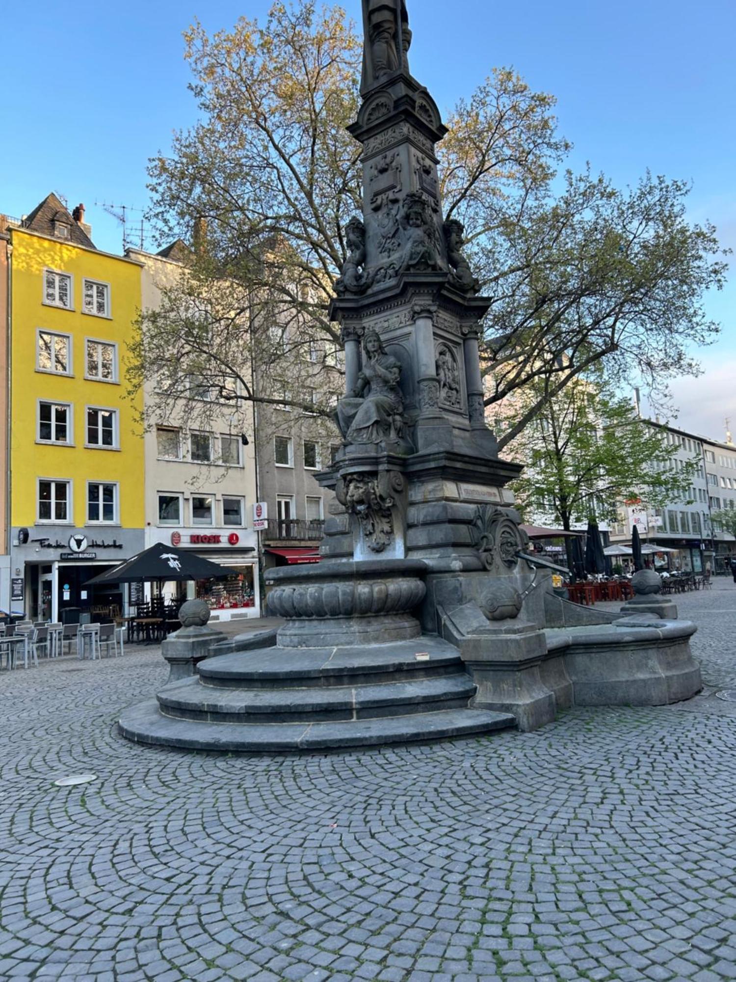 Villa Koeln City *
